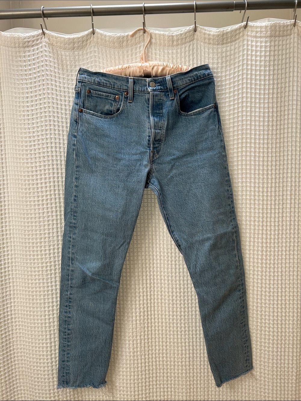 Levi's Light Blue Skinny Jeans 30” waist x 26” inseam